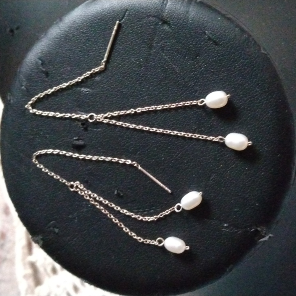 FRESHWATER PEARLS AND STERLING SILVER THREADER EARRINGS NEW
